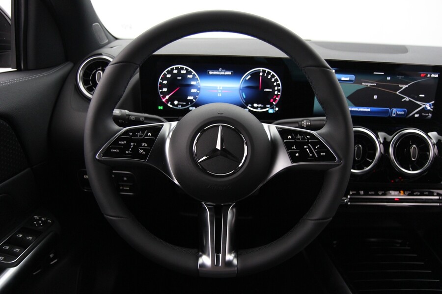 Mercedes-Benz GLA vaihtoauto