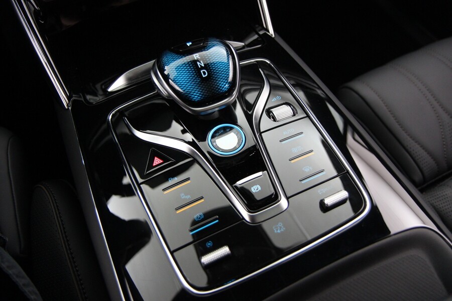 BYD Tang vaihtoauto