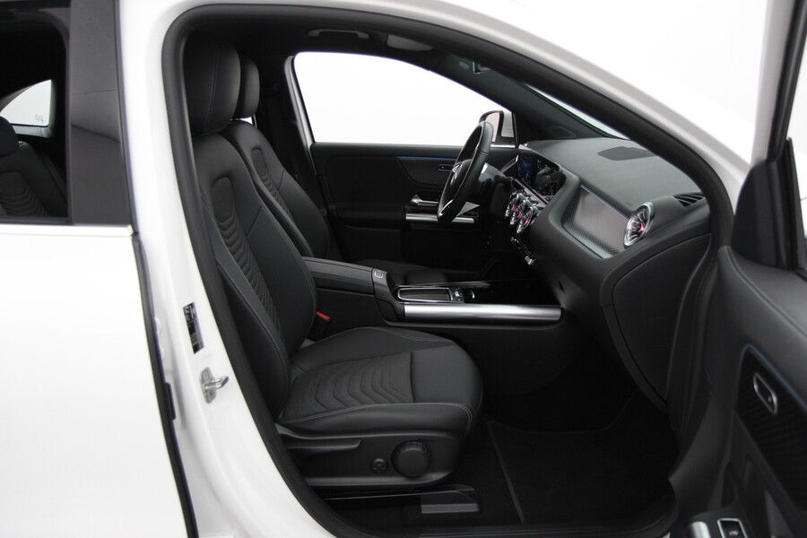 Mercedes-Benz EQA vaihtoauto