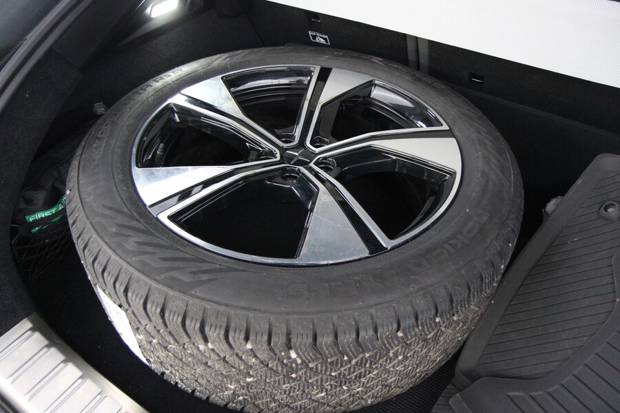 Polestar 4 vaihtoauto