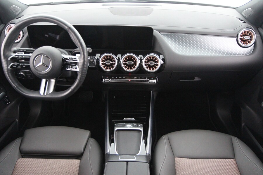 Mercedes-Benz EQA vaihtoauto