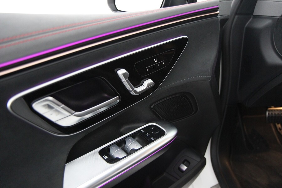 Mercedes-Benz EQE vaihtoauto