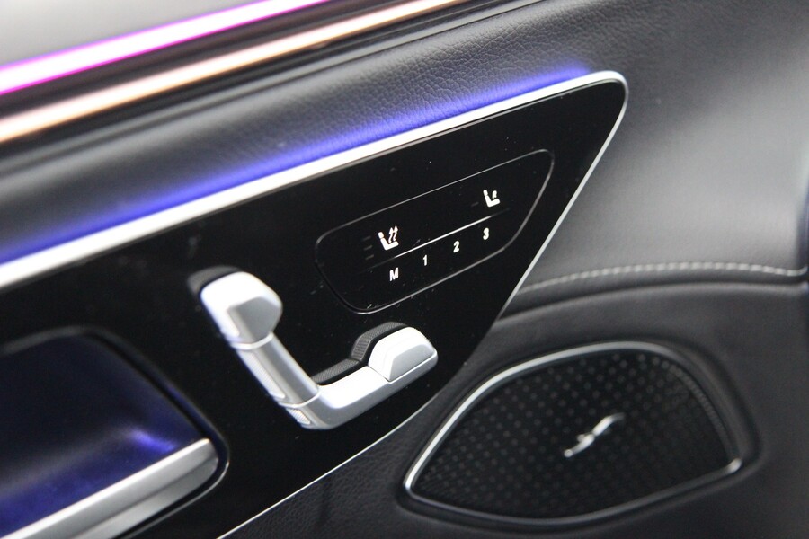 Mercedes-Benz EQS vaihtoauto