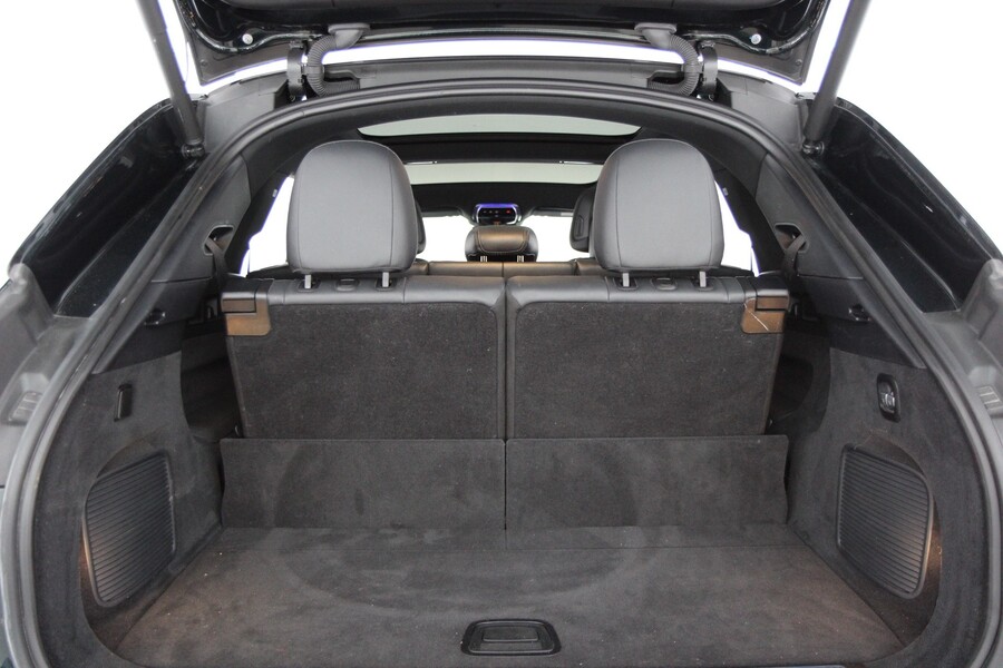 Mercedes-Benz EQS vaihtoauto