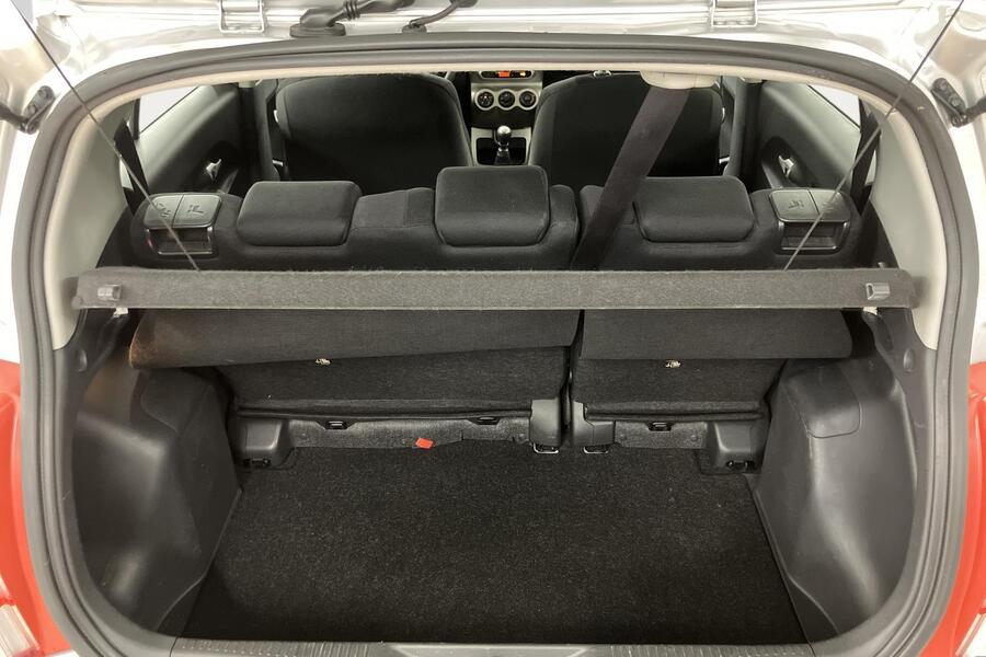 Toyota Urban Cruiser vaihtoauto