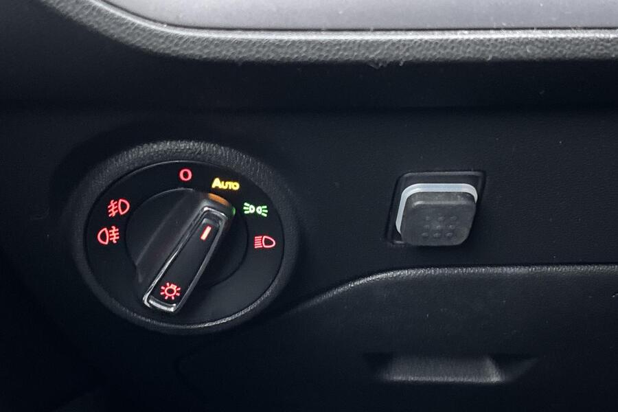 SEAT Leon ST vaihtoauto