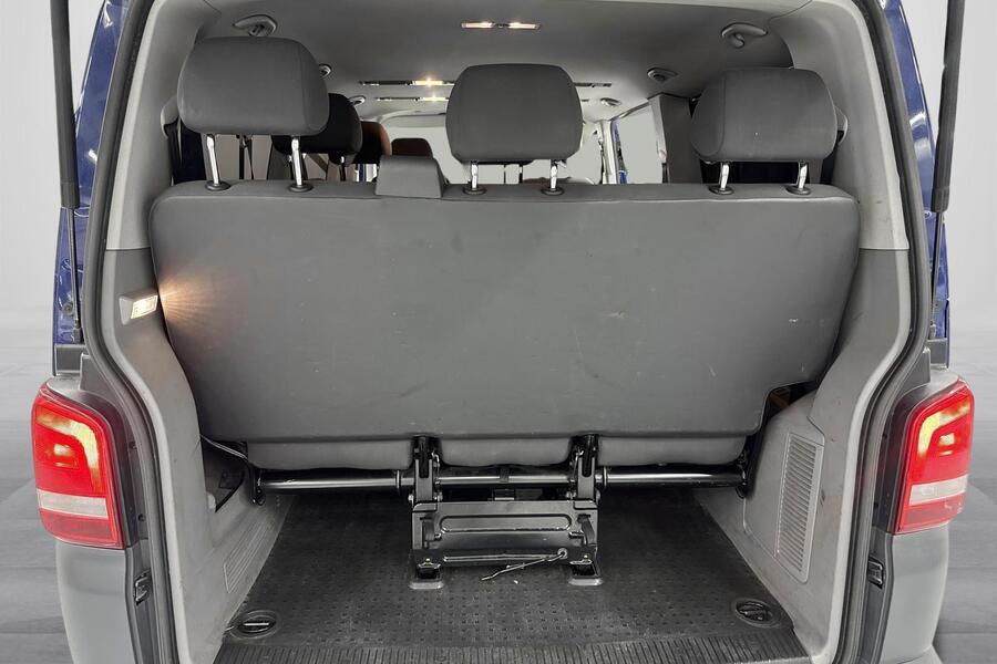 Volkswagen Caravelle vaihtoauto