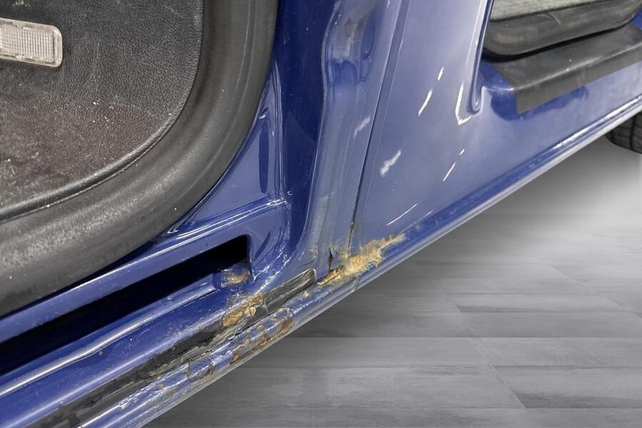 Volkswagen Caravelle vaihtoauto