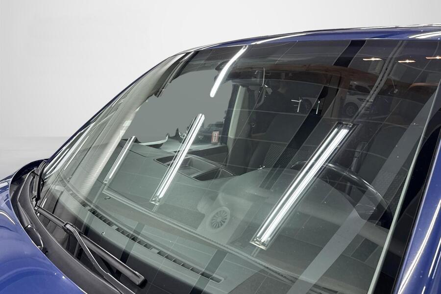 Volkswagen Caravelle vaihtoauto