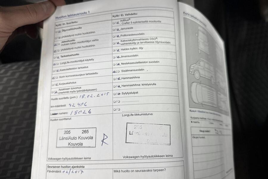 Volkswagen Caravelle vaihtoauto