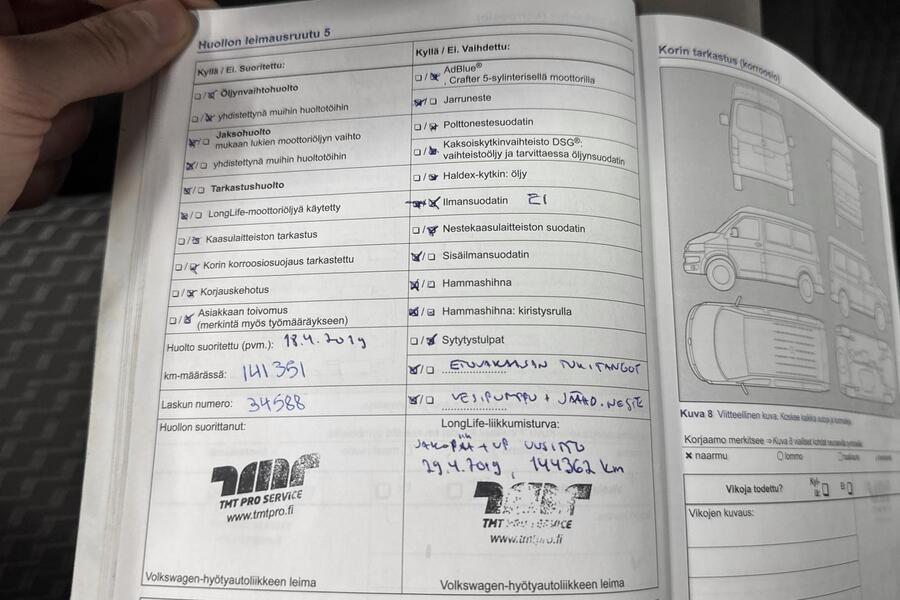 Volkswagen Caravelle vaihtoauto