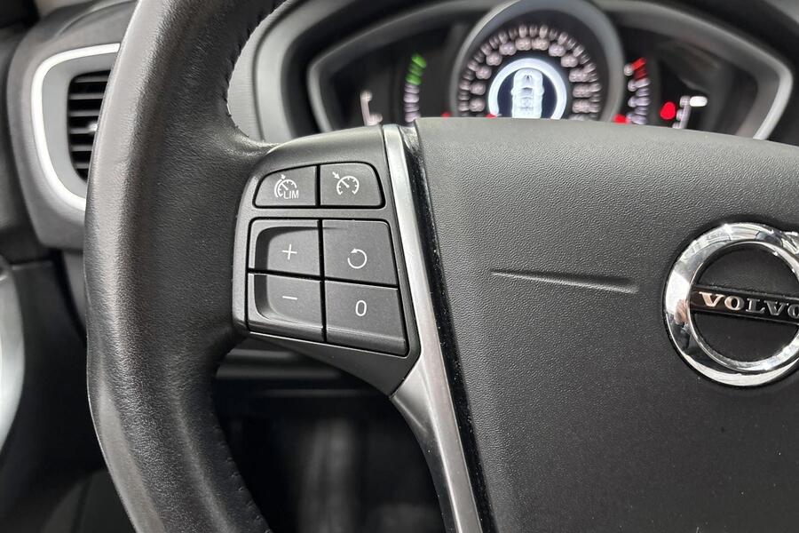 Volvo V40 vaihtoauto