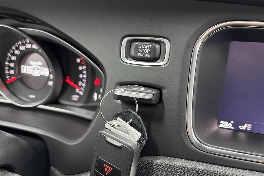 Volvo V40 vaihtoauto