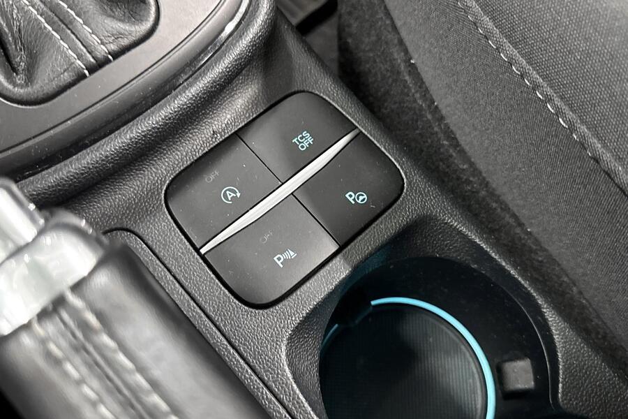 Ford Fiesta vaihtoauto