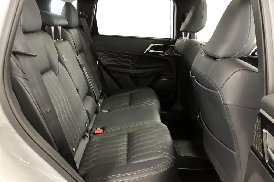 Mitsubishi Outlander vaihtoauto