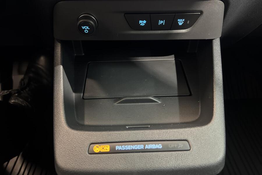 Ford Transit Courier vaihtoauto