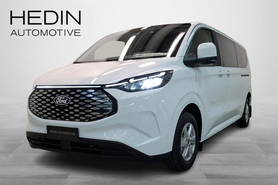 Ford Tourneo Custom vaihtoauto
