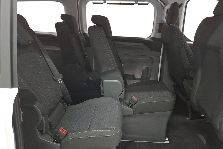 Ford Tourneo Custom vaihtoauto