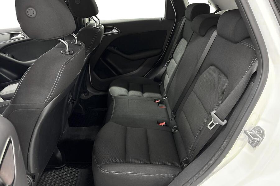 Mercedes-Benz B vaihtoauto