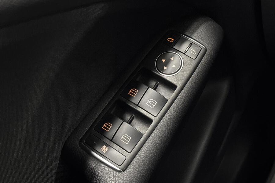 Mercedes-Benz B vaihtoauto