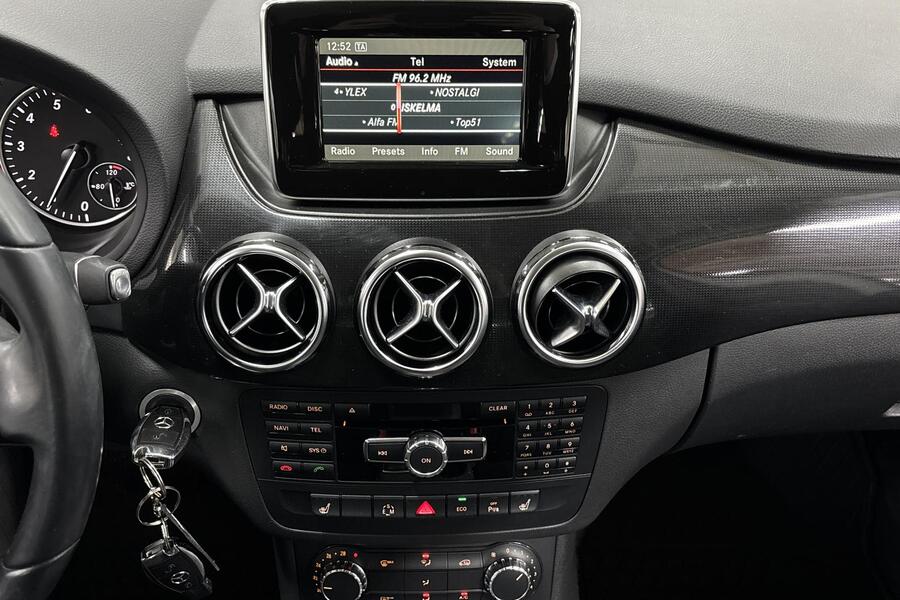 Mercedes-Benz B vaihtoauto