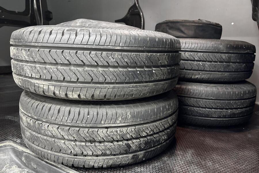 Peugeot e-Expert vaihtoauto