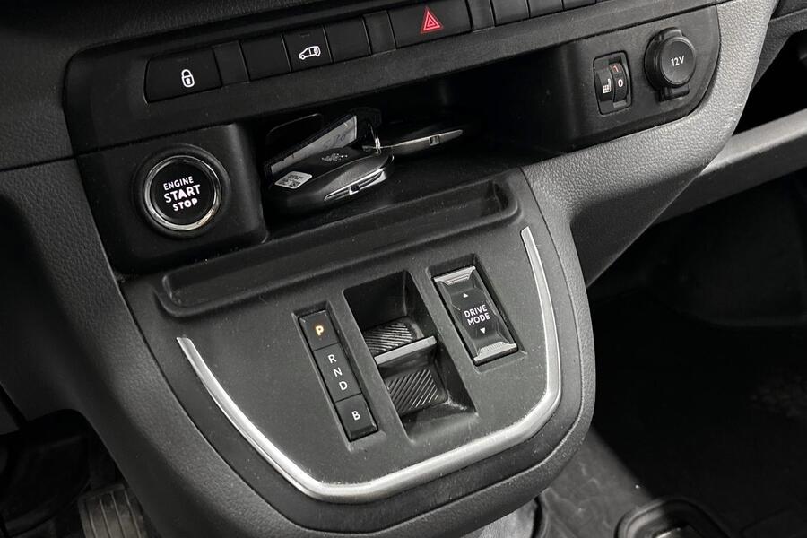 Peugeot e-Expert vaihtoauto