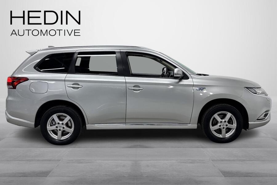 Mitsubishi Outlander PHEV vaihtoauto