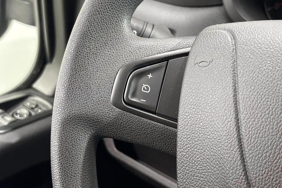 Nissan Interstar vaihtoauto