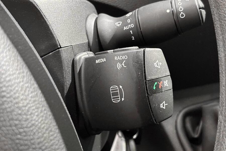 Nissan Interstar vaihtoauto