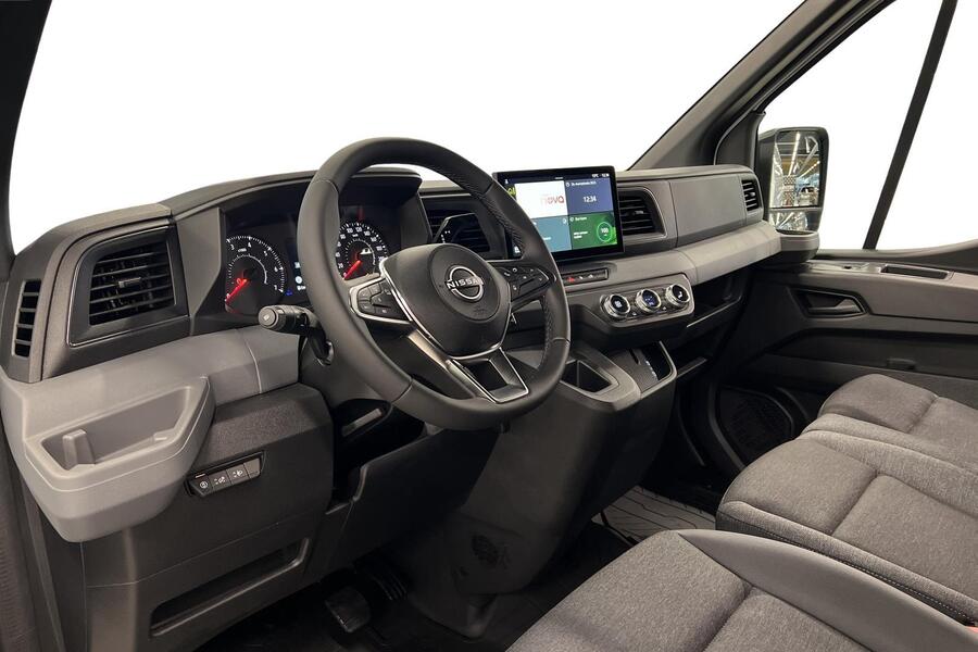 Nissan Interstar vaihtoauto