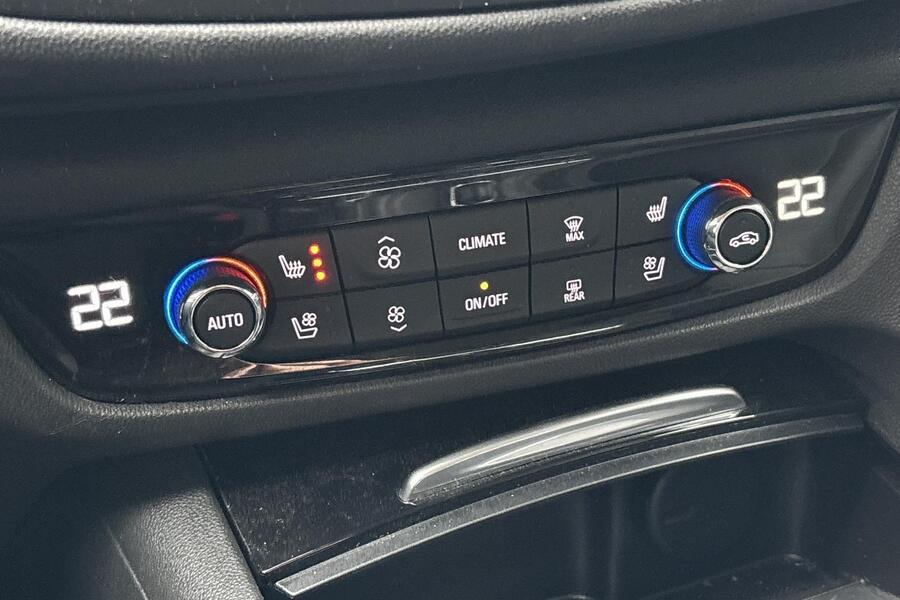 Opel Insignia vaihtoauto