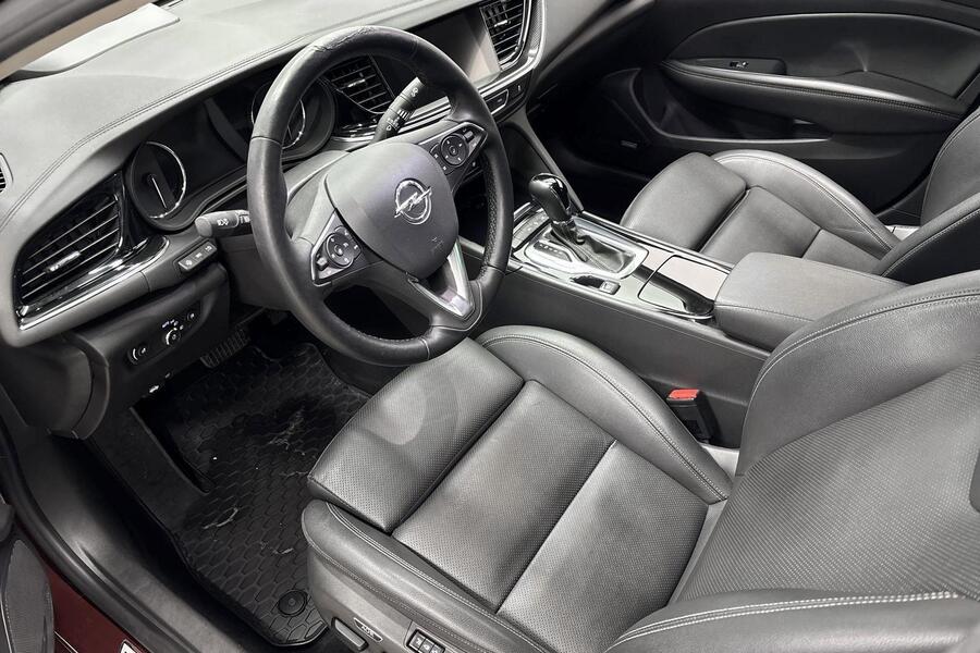 Opel Insignia vaihtoauto