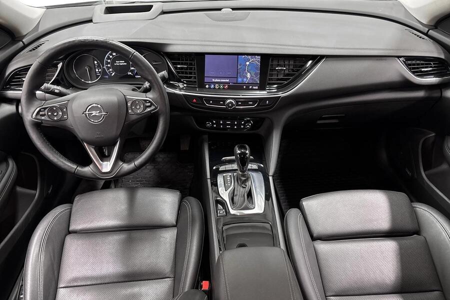 Opel Insignia vaihtoauto