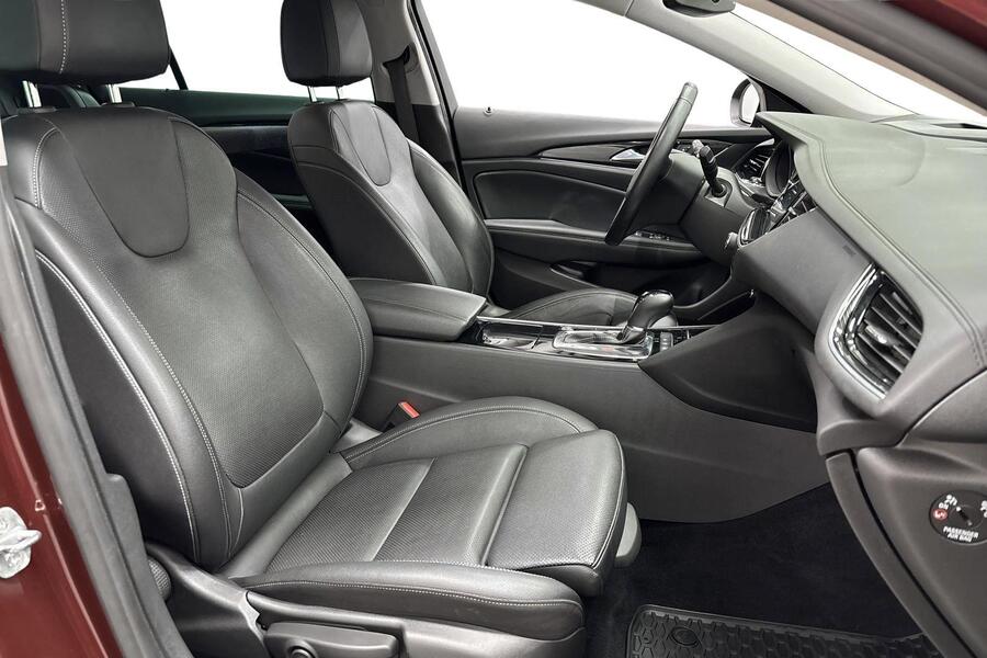 Opel Insignia vaihtoauto