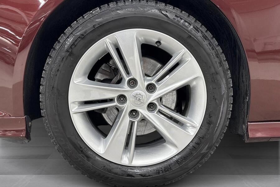 Opel Insignia vaihtoauto