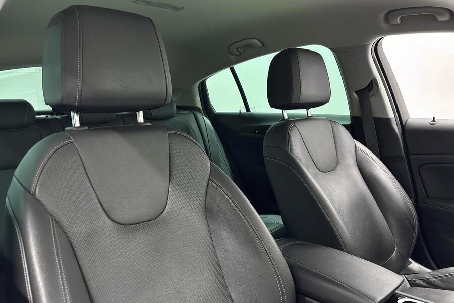 Opel Insignia vaihtoauto