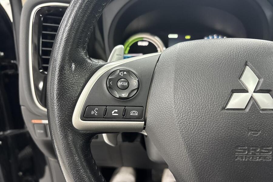 Mitsubishi Outlander PHEV vaihtoauto