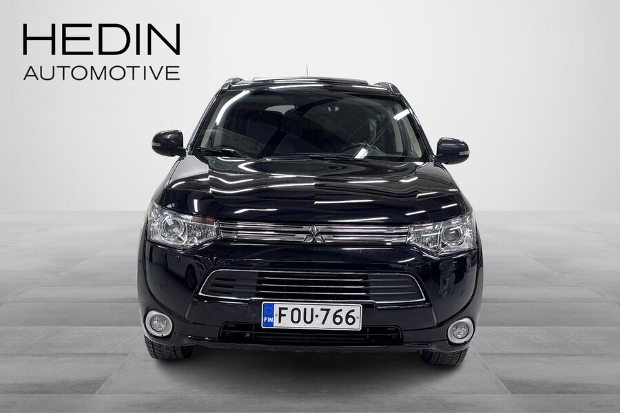 Mitsubishi Outlander PHEV vaihtoauto