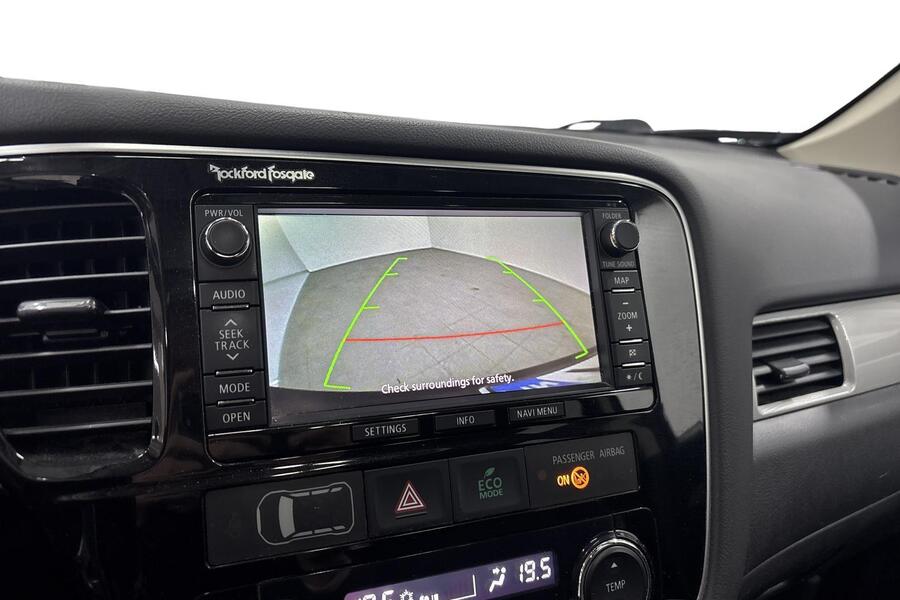 Mitsubishi Outlander PHEV vaihtoauto