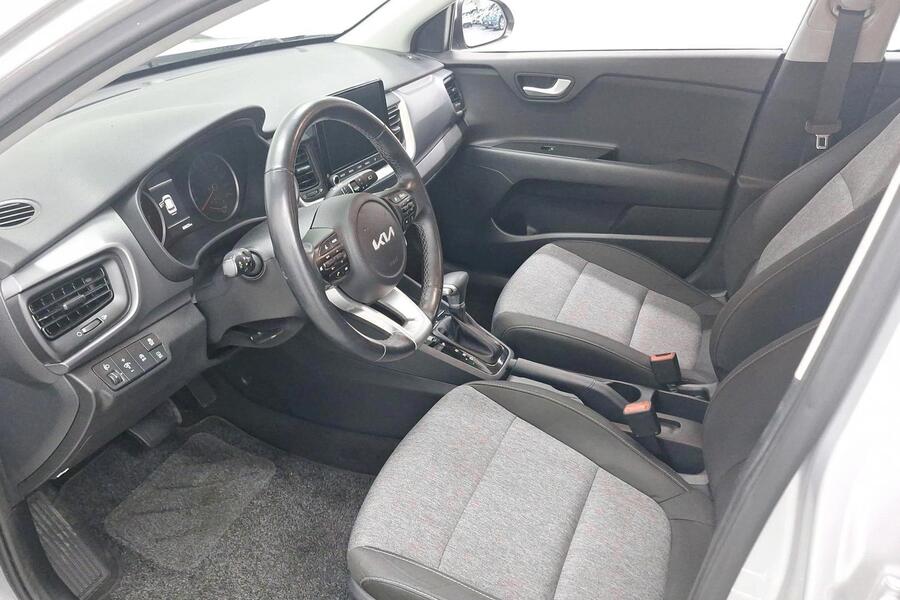 Kia Stonic vaihtoauto