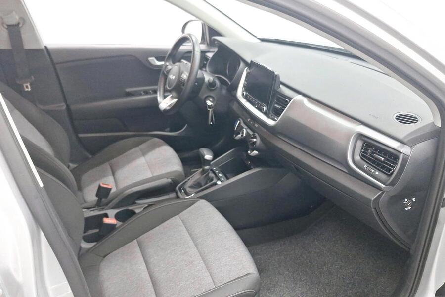 Kia Stonic vaihtoauto