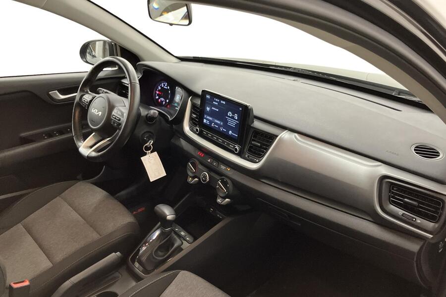 Kia Stonic vaihtoauto