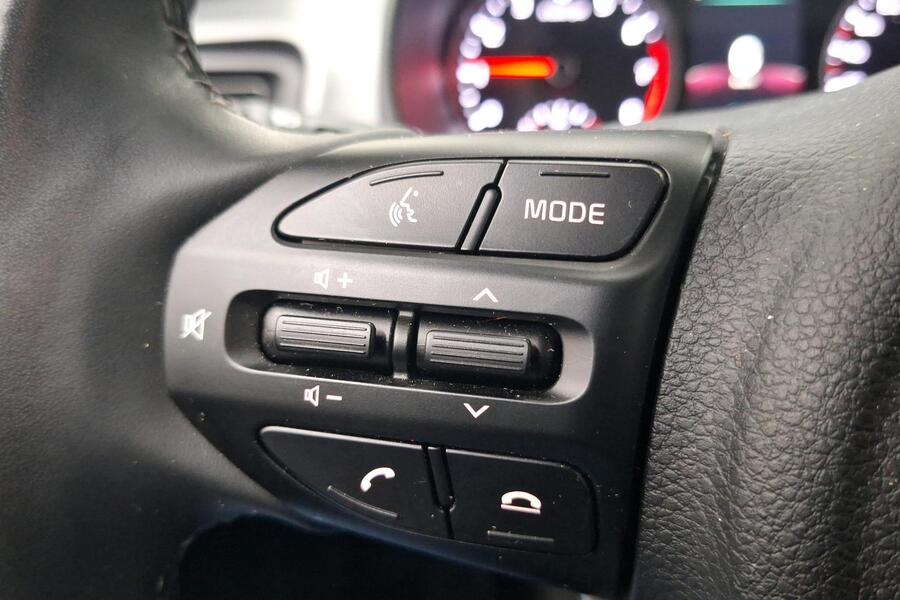 Kia Stonic vaihtoauto