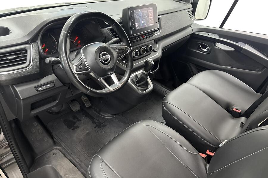 Nissan Primastar vaihtoauto