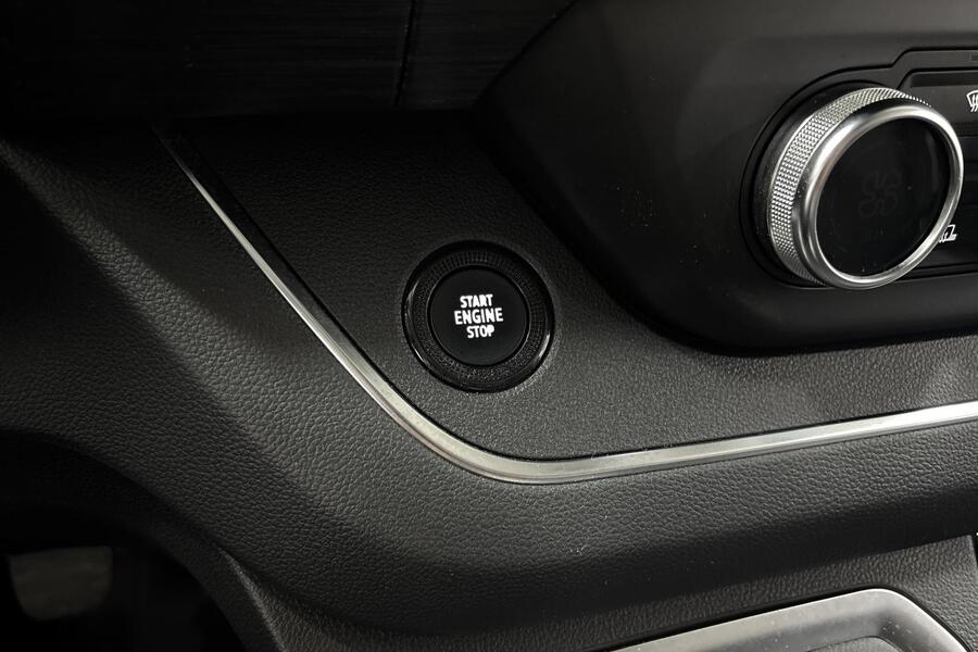 Nissan Primastar vaihtoauto