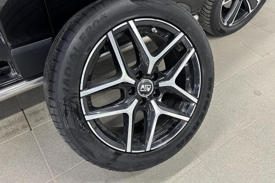 Nissan Primastar vaihtoauto