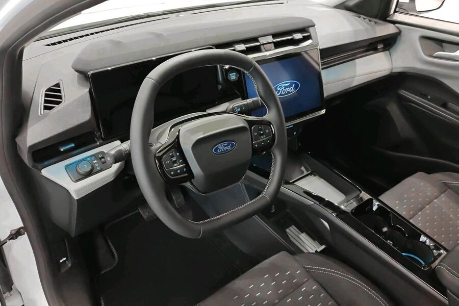 Ford Puma Gen-E vaihtoauto