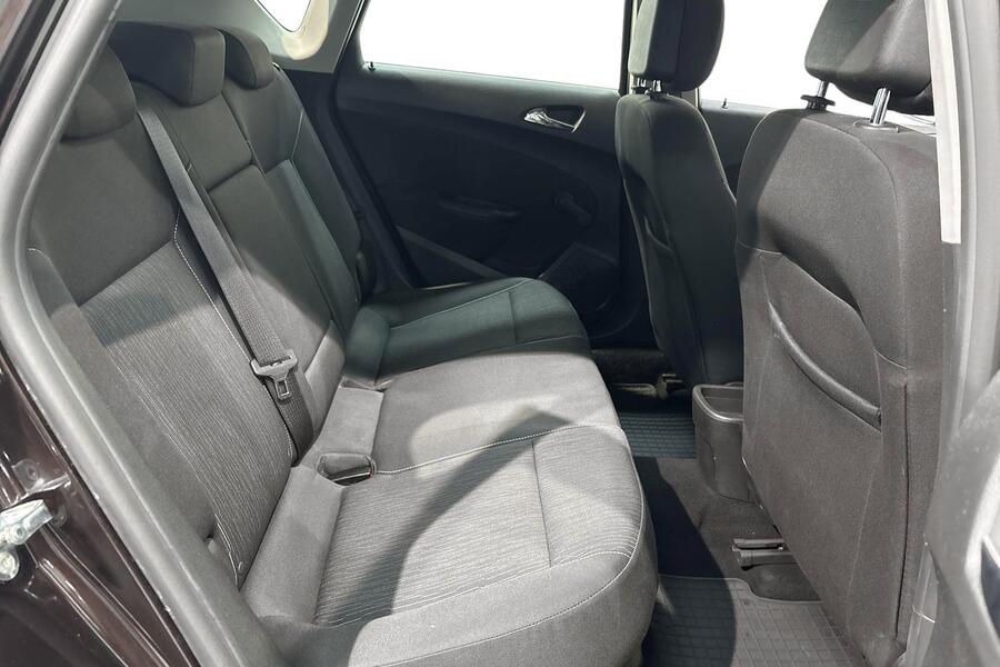 Opel Astra vaihtoauto