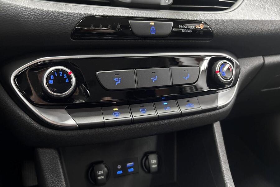 Hyundai i30 Hatchback vaihtoauto